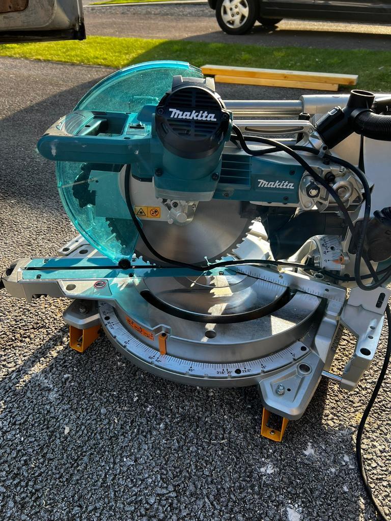 305mm mitre saw 240v 